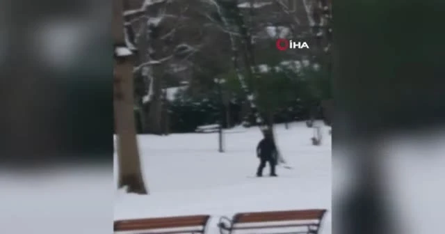 İstanbul’da karda snowboard keyfi