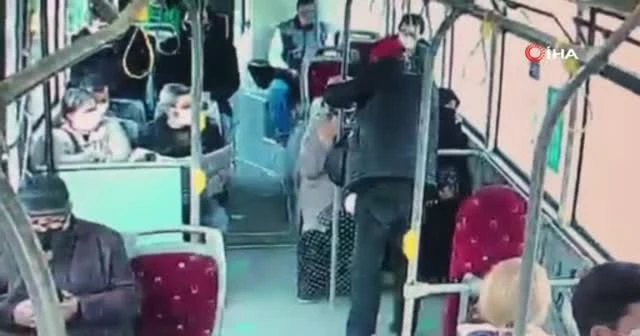 İzmir'de tesettürlü kadına saldırının görüntüleri ortaya çıktı