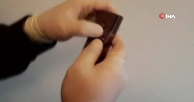 Jandarmanın lüks siteye yaptığı operasyonda suikast silahı bulundu