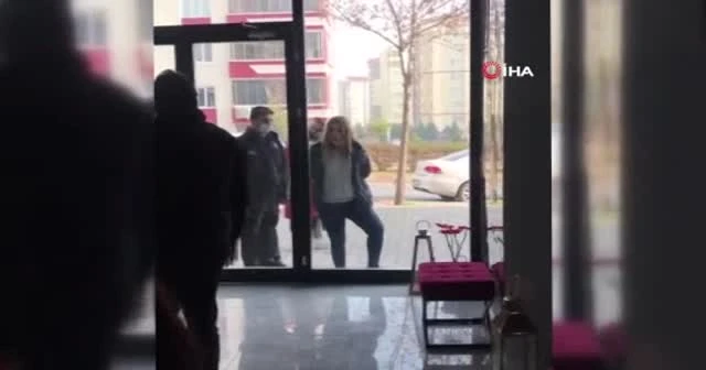 O kadın bu kez yolcularla tartıştı