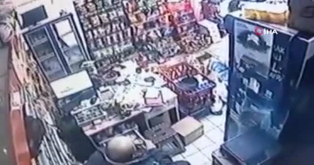 Piknik tüpünün fiyatını beğenmeyip marketçiyi darp ettiler
