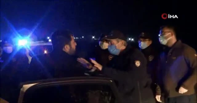 Polisin alkollü kazazede ile imtihanı
