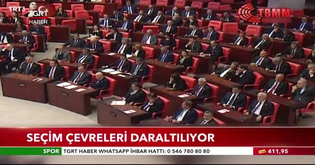 Seçim barajı yüzde 7’ye iniyor