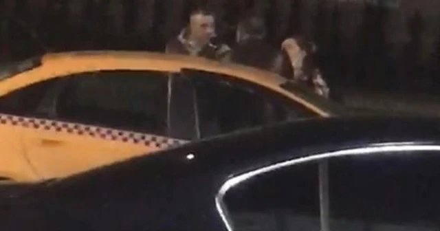 Taksiciye "tokat" kamerada