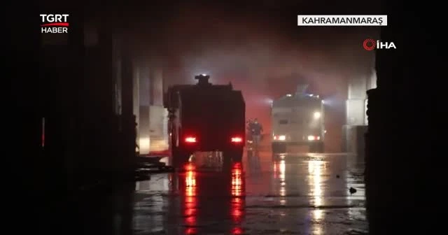 Alevler 10 bin ton pamuğu küle çevirdi