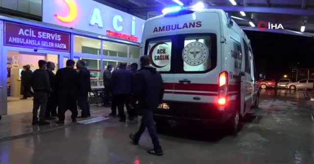 Benzinle sobayı yakarken ev alev aldı