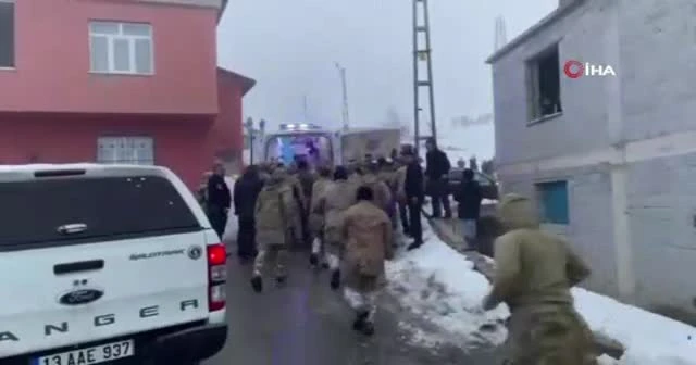 Askeri helikopter düştü