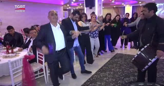 Düğün salonları açıldı çiçekçiler sevindi