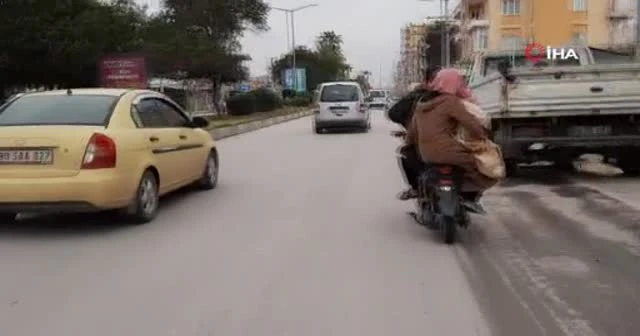 Elektrikli motosiklette tehlikeli yolculuk