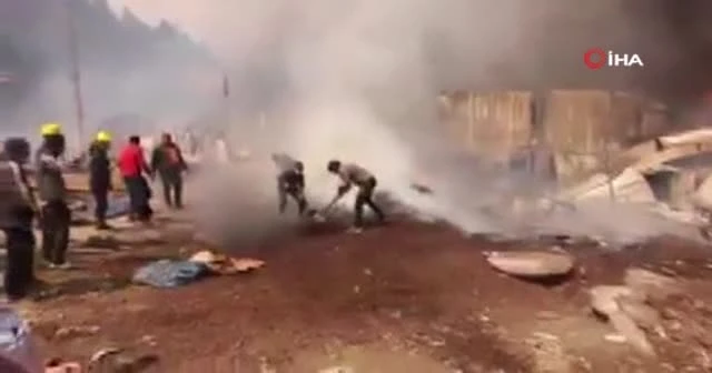 Nepal’de büyük yangın: 40 ev yandı