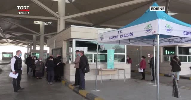 Sınır kapılarında PCR test şartı uzatıldı