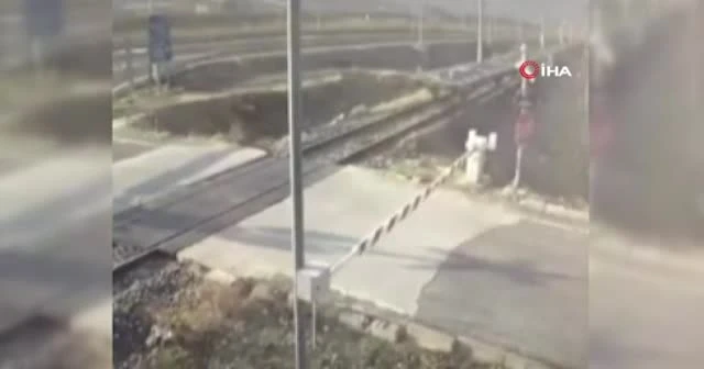 Adana'daki tren kazasının görüntüleri