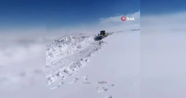 Kar kalınlığı 4 metreyi aştı