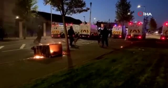 Kuzey İrlanda savaş alanı gibi