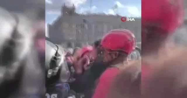 Meksika’da kadınlardan polis şiddetine karşı protesto: 32 yaralı
