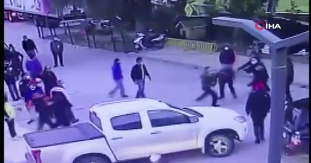 Mustafa Üstündağ'ın kavgasının güvenlik kamera görüntüleri ortaya çıktı