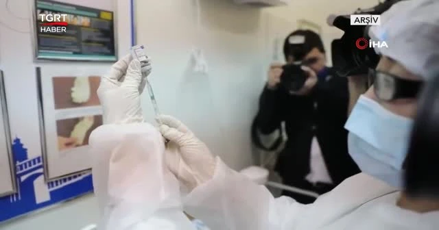 Öğretmenler için aşı uygulaması sürüyor