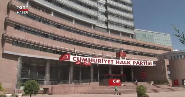Ömer Çelik'ten Öztrak'a cevap