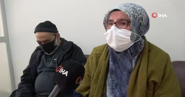 Sağlık çalışanlarına ettiği dua sonunda gözyaşlarını tutamadı