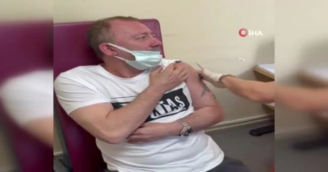 Sergen Yalçın aşı oldu: "Bu neymiş böyle ya"