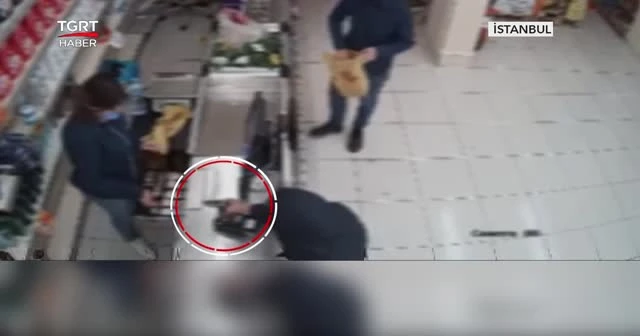 Silahlı market soygunu kamerada