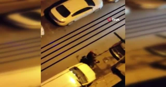 Sokak ortasında kadına şiddet