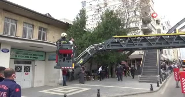 Üst geçide çıkarak intihar girişiminde bulundu
