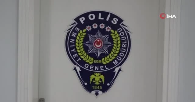 Yardım etmeye çalışan polise tokat attı