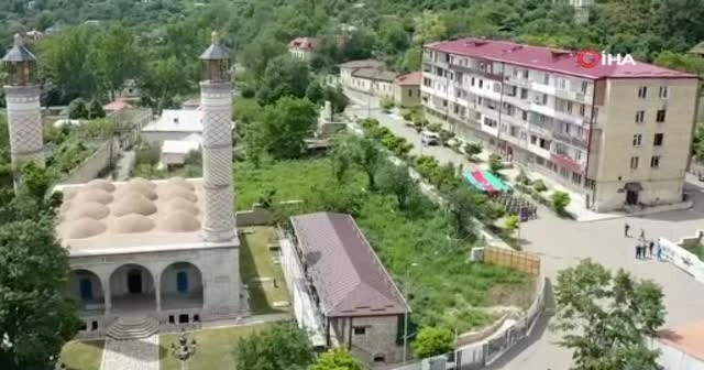 Azerbaycan askerinden Mehter'li kutlama