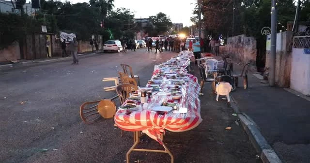 İsrailliler iftar vakti Filistinlilere saldırdı