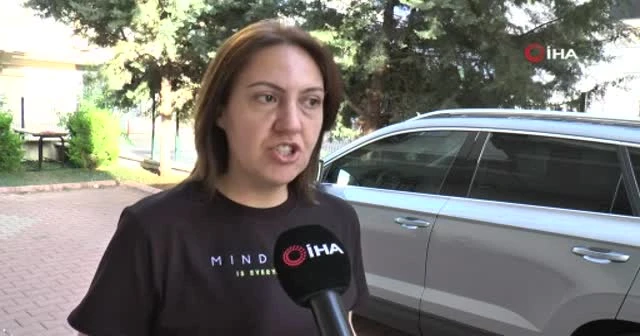 Arabadaki çizikleri gördü, kamera kaydına bakınca şoke oldu