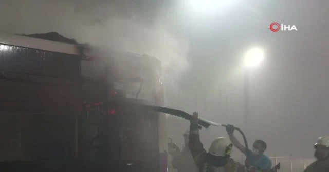 Taksim tünelinde otobüs yangını
