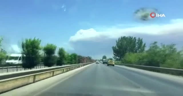 Tarım ve Orman Bakanı Pakdemirli, Antalya'daki yangın bölgesine geliyor