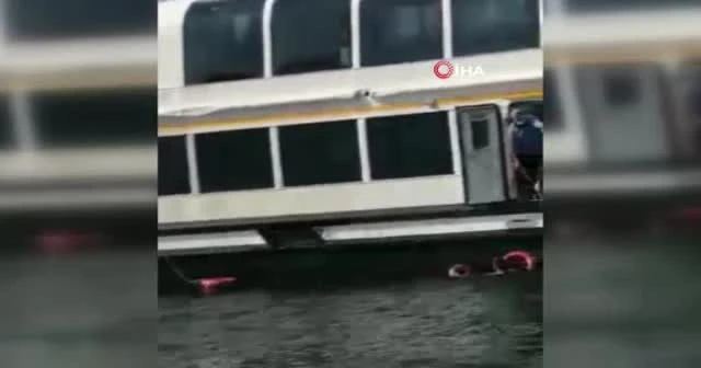 Vapurdan denize düşen kadını vatandaşlar kurtardı