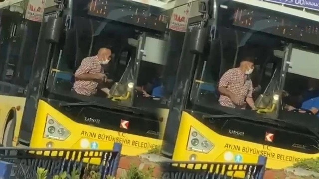 70 yaşındaki yolcu, otobüs şoförünü yumruklayıp bıçak çekti