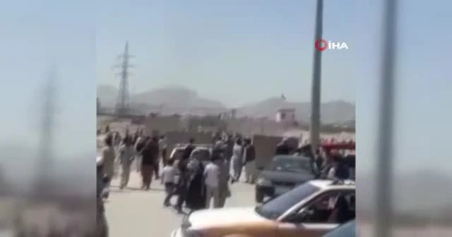 ABD askerleri ateş açtı! Kabil Havalimanı'nda siviller öldü