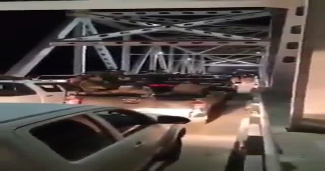 Afgan güvenlik güçleri kaçıyor