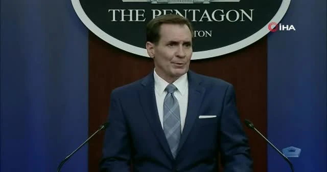Afgan muhabir Pentagon'da gözyaşlarını tutamadı