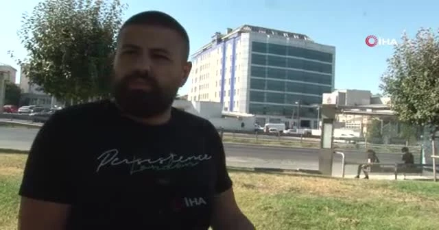 Ehliyetsiz sürücü duraktaki yolculara daldı