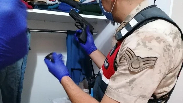 Genç kızın ölümü yasa dışı silah ticaretini ortaya çıkardı