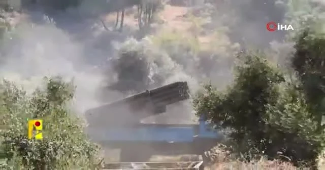 Hizbullah'ın İsrail'e düzenlediği füze saldırısı kamerada