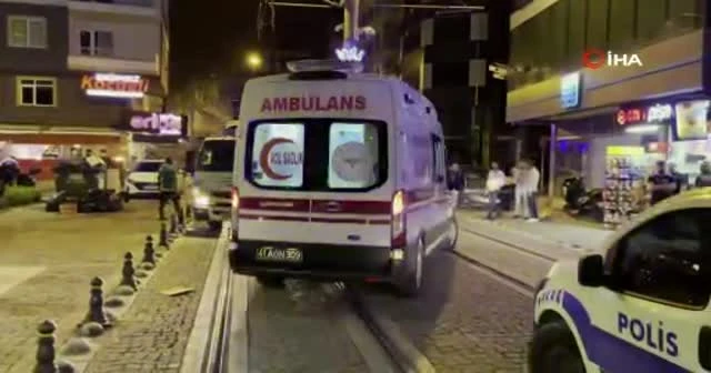 'Köpeğimi çaldın' kavgası kanlı bitti: 2 yaralı