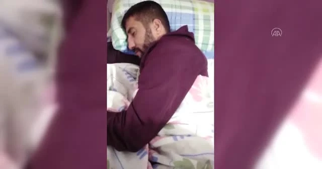 Hıçkırık nöbeti hayatını zehir etti