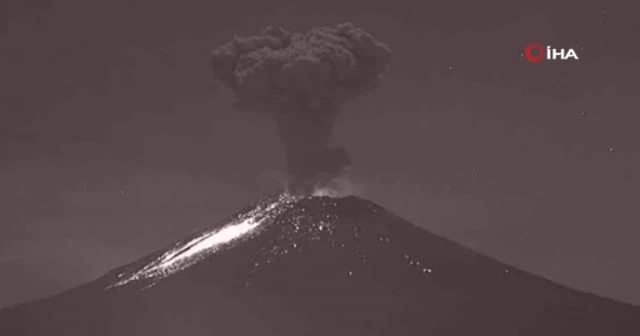 Meksika’daki Popocatepetl Yanardağı faaliyete geçti