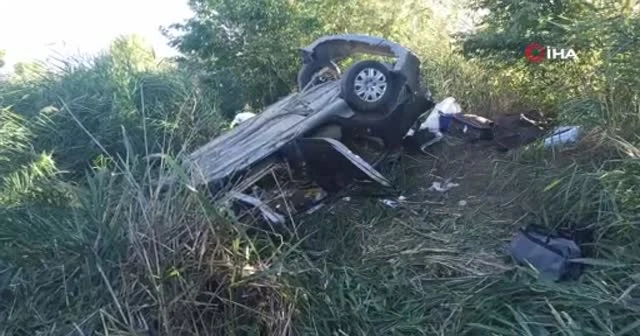 Yoldan çıkan araç şarampole uçtu: 6 yaralı