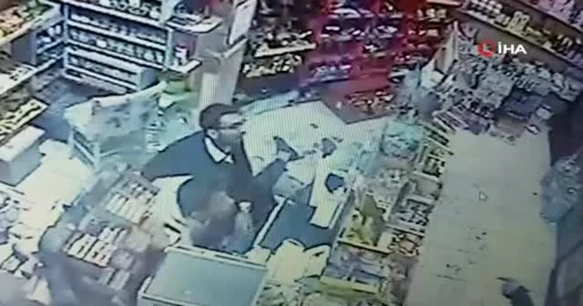 Arabası çizilen adam 'Niye bakmadın' diyerek kapıcıyı öldürdü