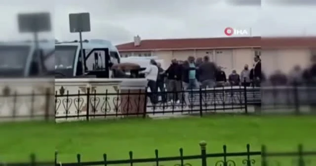 Dolmuş şoförlerinin kavgası kamerada