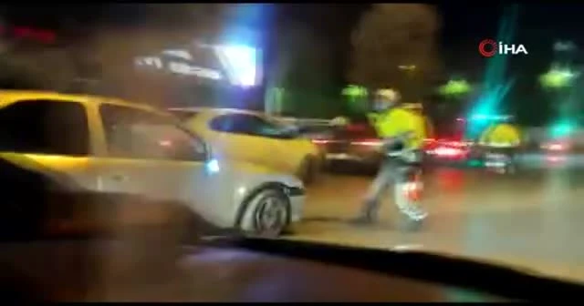 Dur ihtarına uymayıp aracını polislerin üzerine sürdü