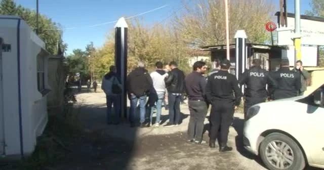 Kavga eden liseli genç polislere ateş açıp kaçtı