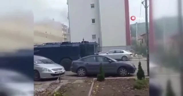 Kosova sokakları savaş alanına döndü